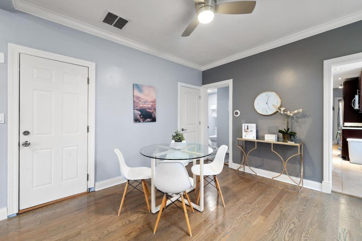 Stylish 2Br Urban Retreat In River West Чикаго Экстерьер фото